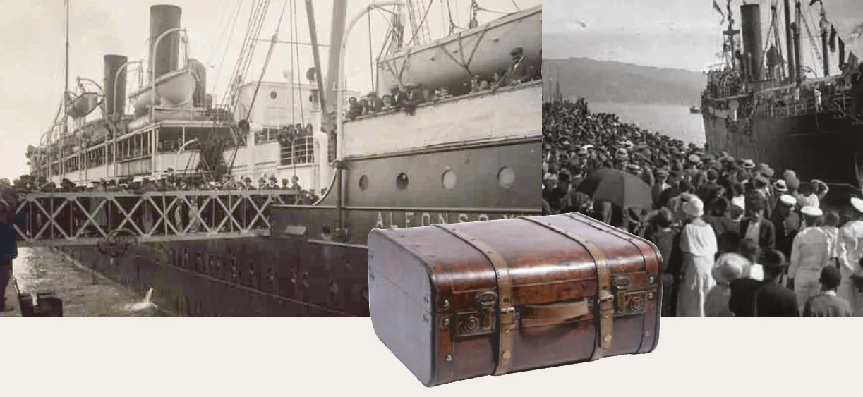Barcos e inmigrantes llegando al puerto — archivo histórico